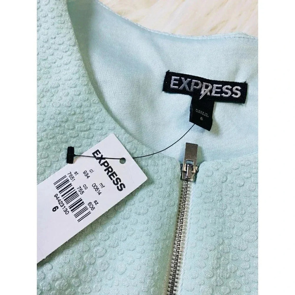 EXPRESS Size 6 Mint Green Zip Front Lace Insert Textured Flare Dress NEW! - Picture 7 of 8